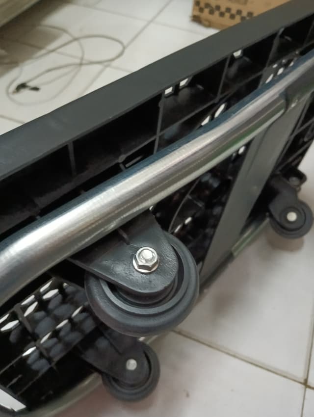 gambar Troli Lipat PVC Roda 4 P55/150kg - Kecil ke-3